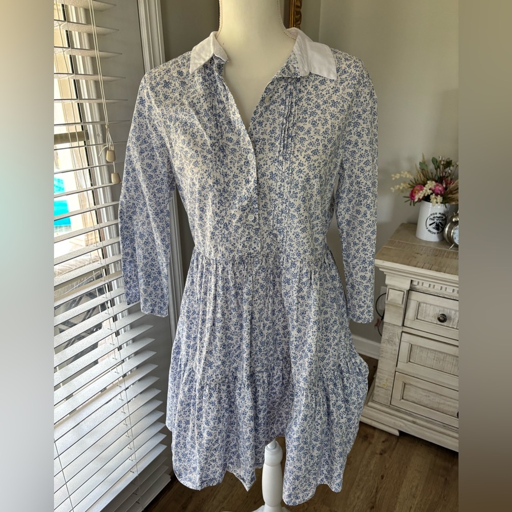 English Factory blue and white floral shirt dress size medium EUC